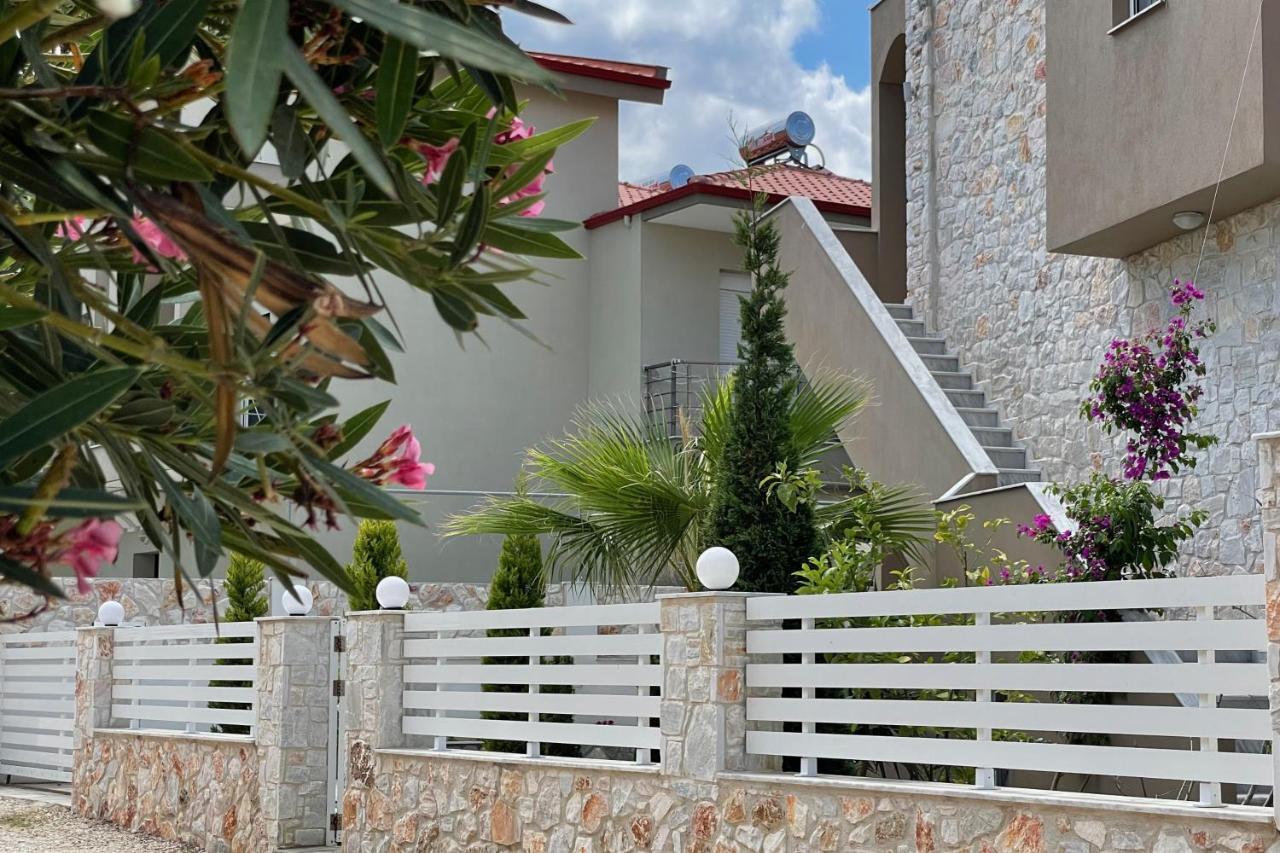Royals Apartments Nikiti  Exterior photo